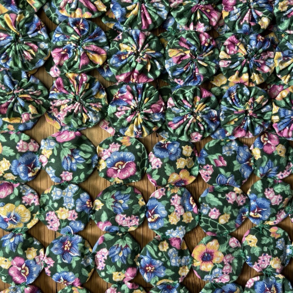 VTG Homemade Rosettes Vest Multicolor Floral Women's OS Unique Artsy Art To Wear - Picture 5 of 8